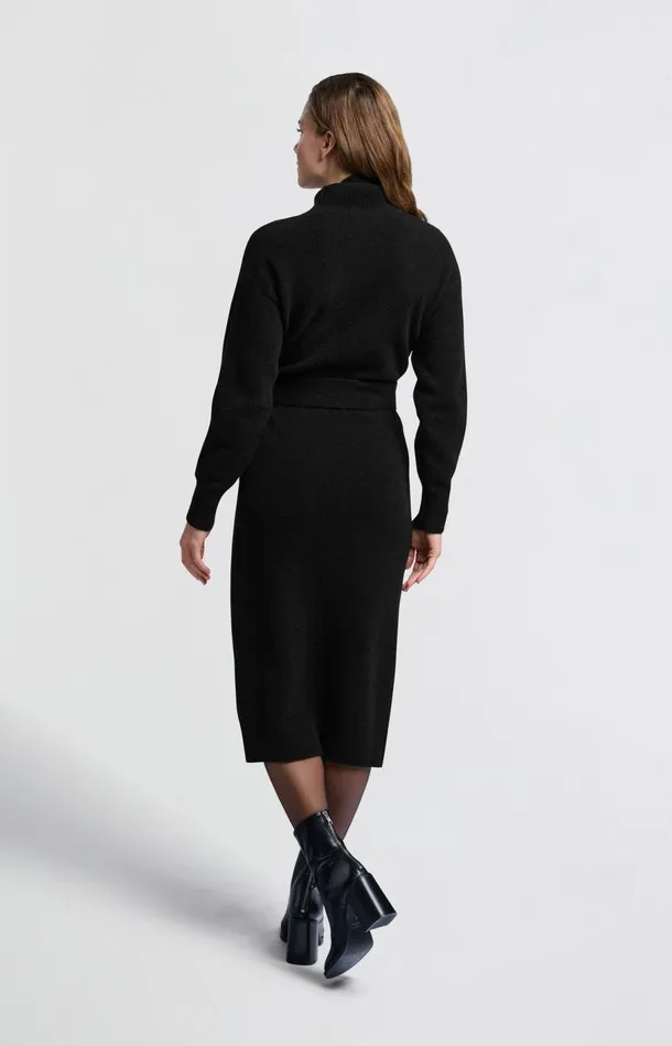 Knitted Midi Dress With Turtleneck And Waist Belt Black Women YAYA Dresses Knitted Midi Dress With Turtleneck And Waist Belt Black Women YAYA Dresses