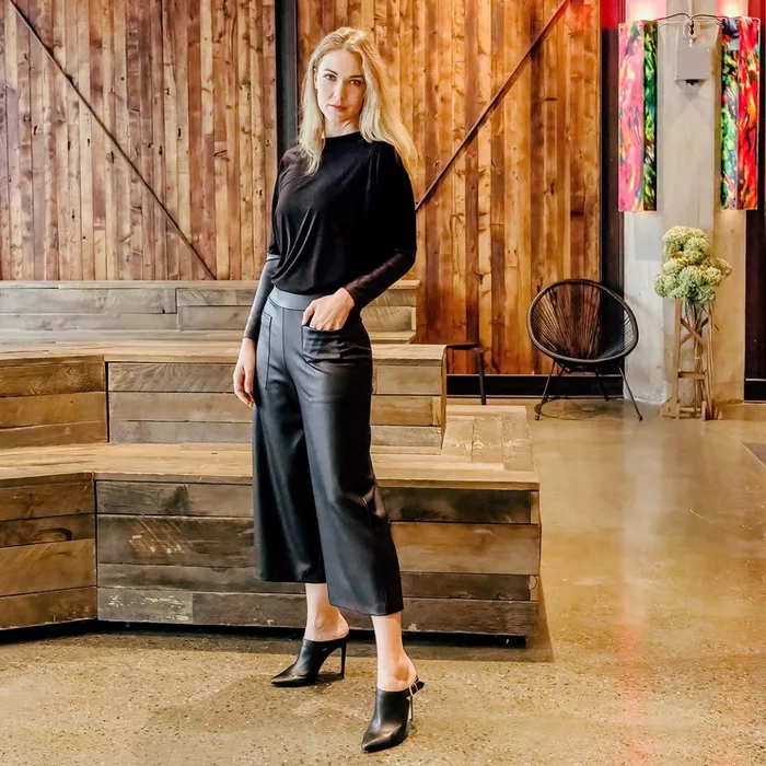 Liquid Leather 8211 Sheen Front Pocket Gaucho Pant 8211 Black Women Clara Sunwoo Pants Skirts