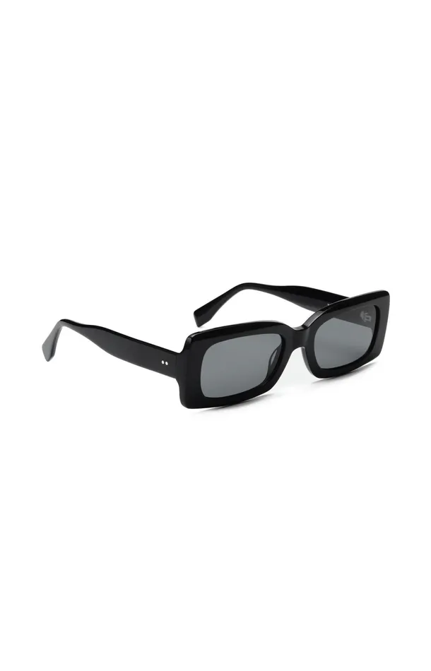Lucy Sunglasses Square Shaped In Black Black Women YAYA Sunglasses Lucy Sunglasses Square Shaped In Black Black Women YAYA Sunglasses