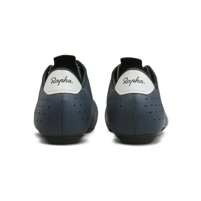 Men Classic Shoes Rapha Classic Cycling Shoe Blackwhitedark Greydeep Olive Green Rapha Shoes Overshoes and Socks