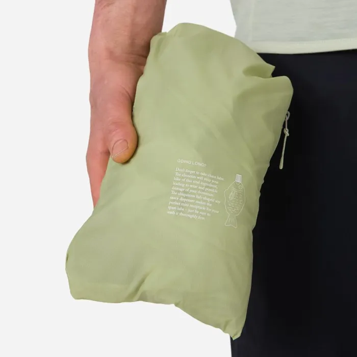 Men Explore Lightweight Jacket Blackblackgraystone Eclipselint Aloe Wash Rapha Jackets and Vests
