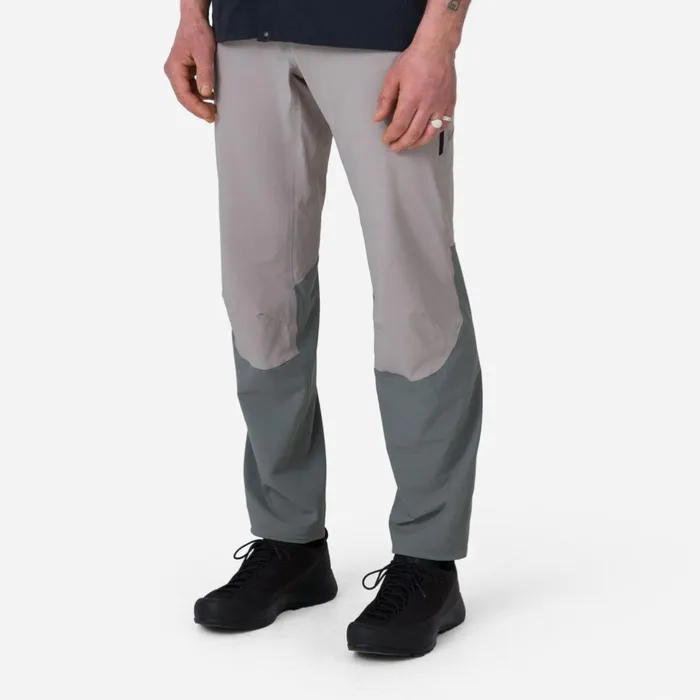 Men Explore Pant Blackblackcarbon Greydark Greyolive Greendeep Olive Greenrocksage Grey Rapha Shorts and Trousers