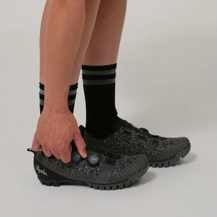 Men Explore Powerweave Shoe Unisex Road Cycling Shoes Blackdark Navydeep Olive Greenolive Greendark Yellow Rapha Shoes Overshoes and Socks