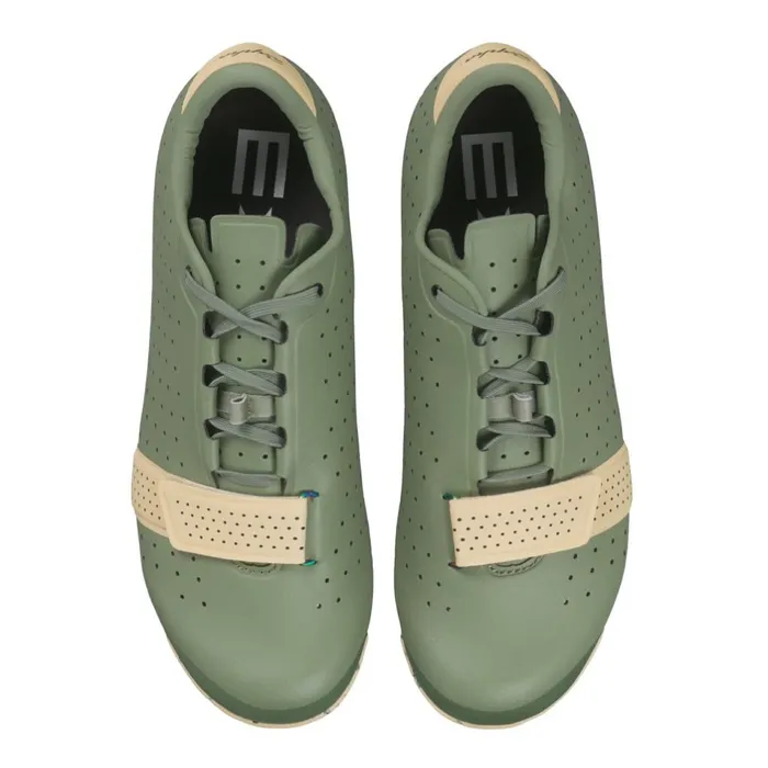 Men Explore Shoes OffRoad Riding Gravel Shoe Blackolive Green Rapha Shoes Overshoes and Socks Men Explore Shoes OffRoad Riding Gravel Shoe Blackolive Green Rapha Shoes Overshoes and Socks