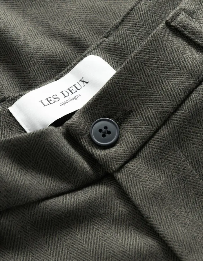 Men Les Deux Pants Como Reg Herringbone Suit Pants 8211 Olive NightDark Brown