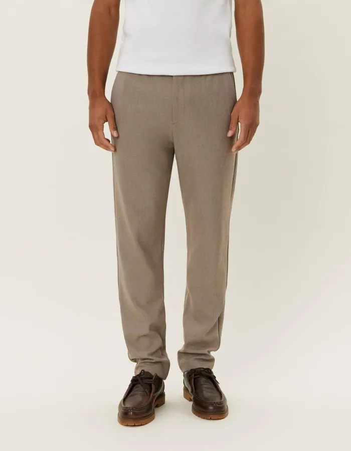 Men Les Deux Pants Como Tapered Drawstring Pants 8211 Seasonal 8211 Walnut Melange