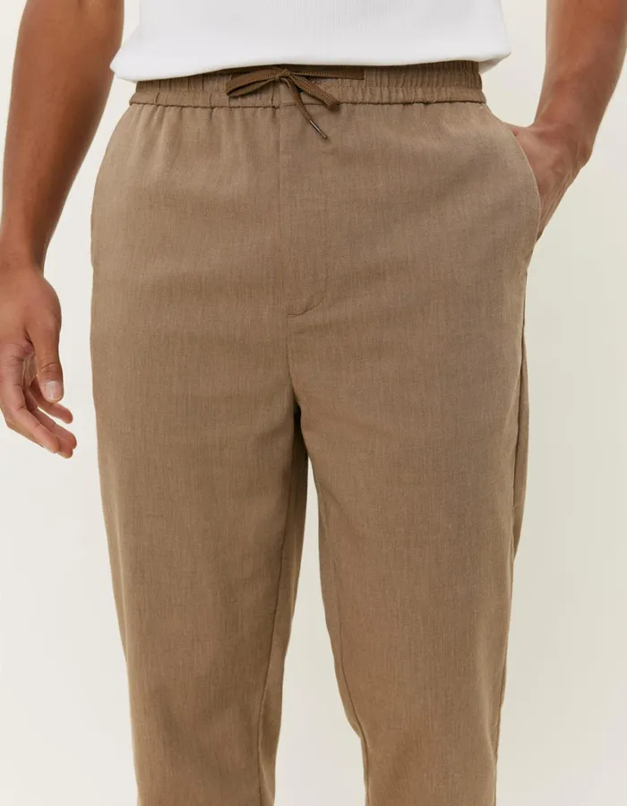 Men Les Deux Pants Como Tapered Slub Drawstring Pants 8211 Walnut