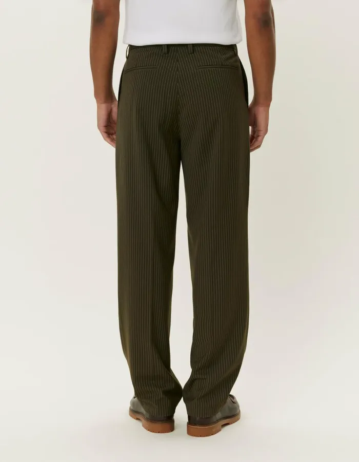 Men Les Deux Pants Reece Pleated Pinstripe Suit Pants 8211 Forest GreenLight Grey