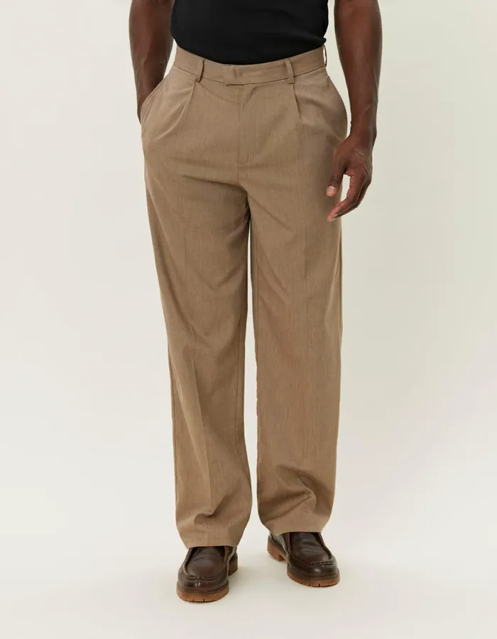 Men Les Deux Pants Reece Pleated Slub Suit Pants 8211 Walnut