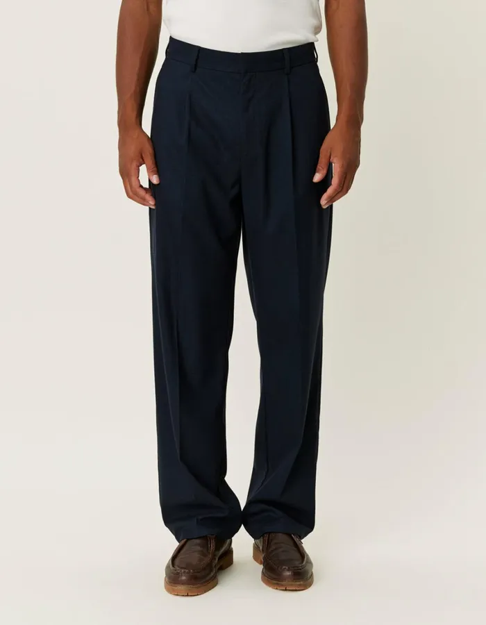 Men Les Deux Pants Reece Pleated Suit Pants 20 8211 Dark Navy