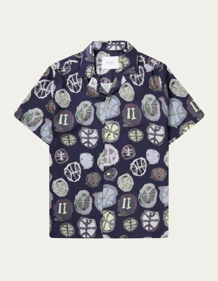 Men Les Deux ShirtsOvershirts Artist AOP SS Shirt 8211 Dark NavyMulticolor AOP Men Les Deux ShirtsOvershirts Artist AOP SS Shirt 8211 Dark NavyMulticolor AOP