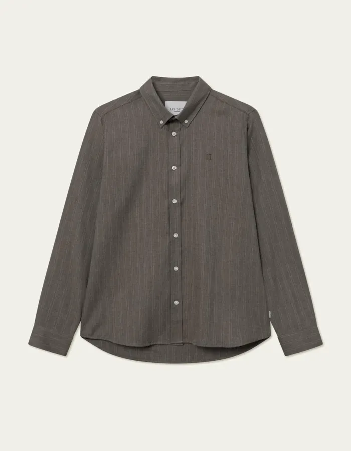Men Les Deux ShirtsOvershirts Desert Reg Stripe Shirt 8211 Mountain GreyIvory Men Les Deux ShirtsOvershirts Desert Reg Stripe Shirt 8211 Mountain GreyIvory