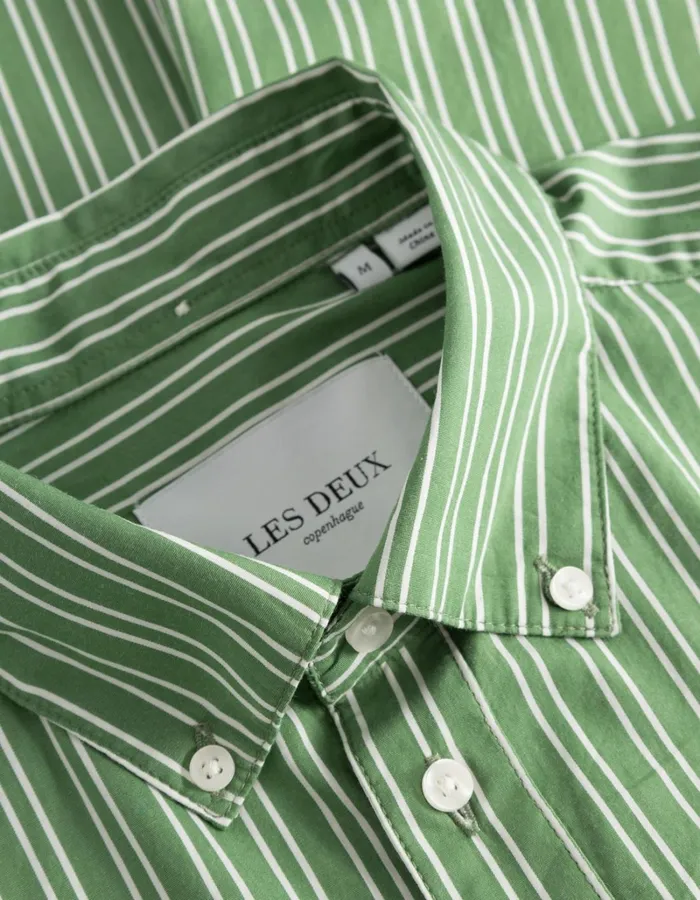 Men Les Deux ShirtsOvershirts Kent Poplin Shirt 8211 Light IvoryVintage Green