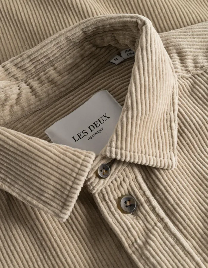 Men Les Deux ShirtsOvershirts Kody Heavy Corduroy Overshirt 8211 Light Desert Sand