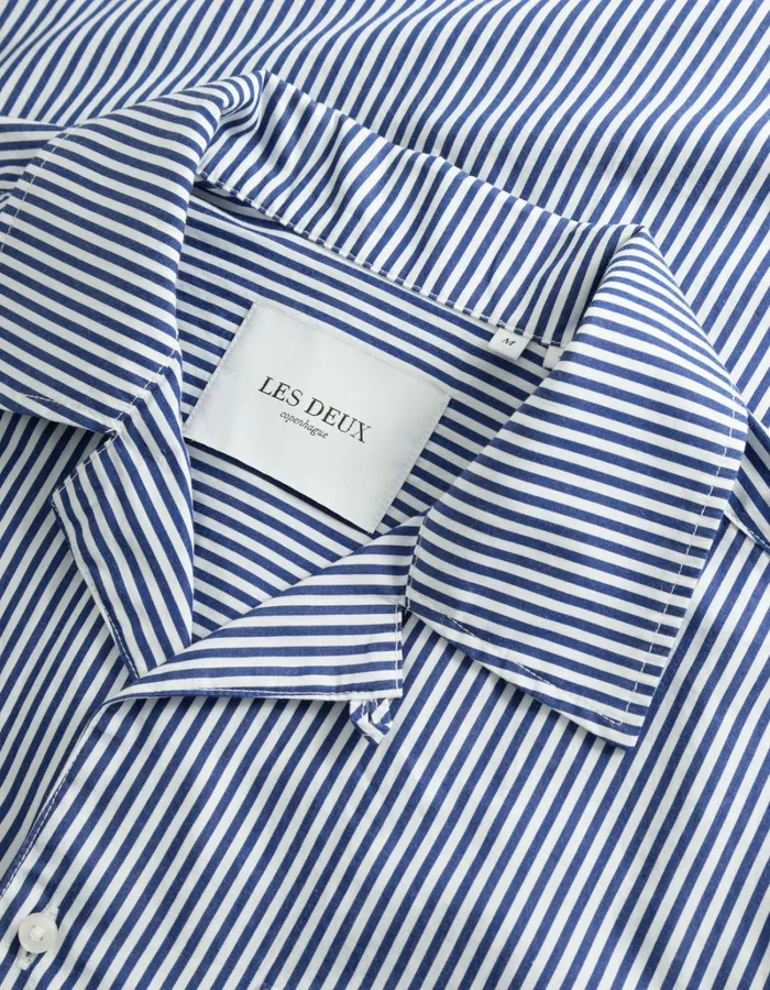 Men Les Deux ShirtsOvershirts Lawson 20 Poplin Shirt 8211 WhiteSurf Blue