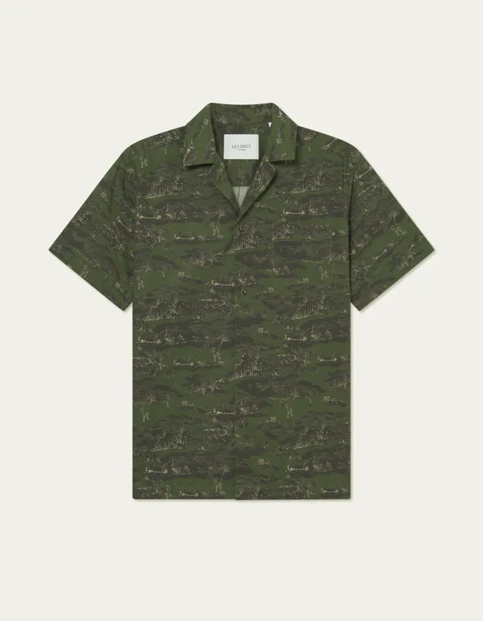 Men Les Deux ShirtsOvershirts Lesley Ruins AOP SS Shirt 8211 Chive GreenSummer Melon Men Les Deux ShirtsOvershirts Lesley Ruins AOP SS Shirt 8211 Chive GreenSummer Melon