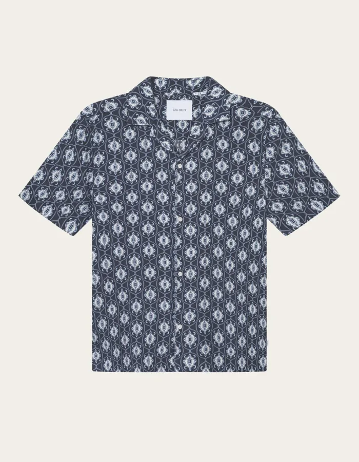 Men Les Deux ShirtsOvershirts Ornament Tencel SS Shirt 8211 Dark NavyLight Blue Men Les Deux ShirtsOvershirts Ornament Tencel SS Shirt 8211 Dark NavyLight Blue