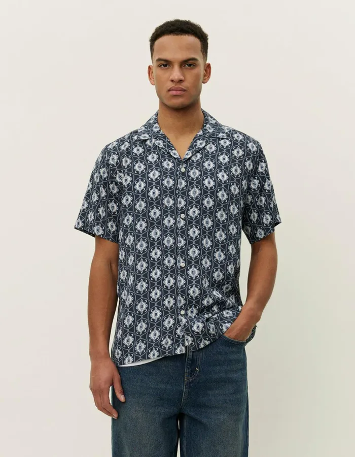 Men Les Deux ShirtsOvershirts Ornament Tencel SS Shirt 8211 Dark NavyLight Blue