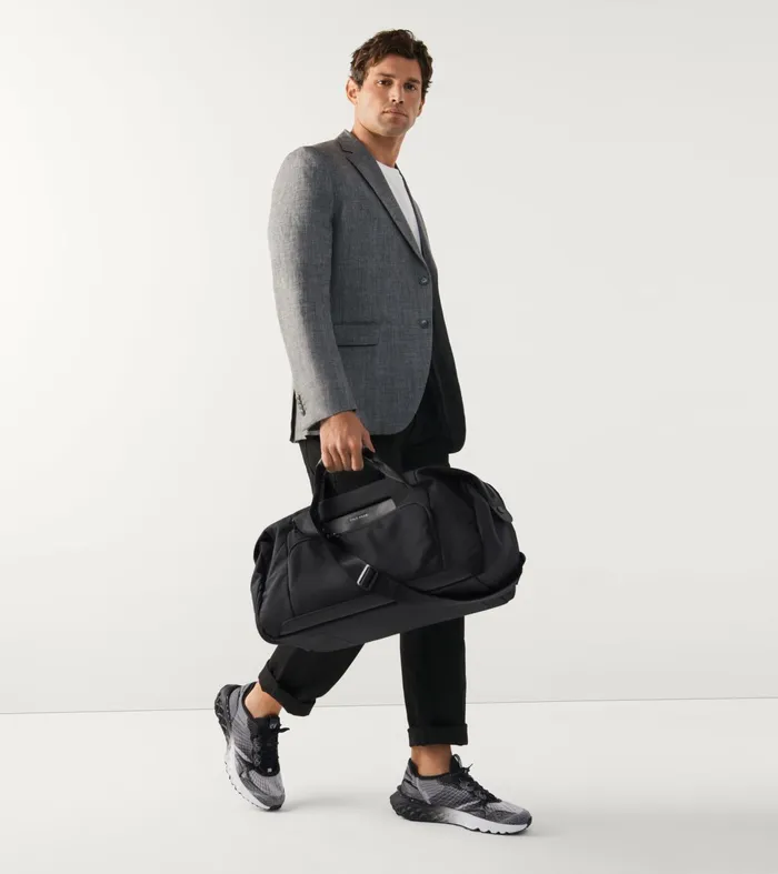 Men Outpace Duffle Black Cole Haan Duffle Bags and Weekenders