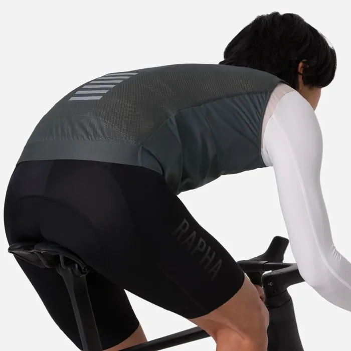 Men Pro Team Gilet II Arctic Ice Silver Reflectiveblacksilverlagoon Silver Reflectivenavysilveronyx Silver Reflective Rapha Jackets and Vests