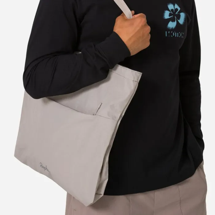 Men Tech Tote Blacksilver Reflectivedove Silver Reflective Rapha Hats Gloves and Accessories