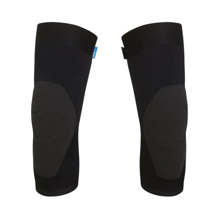 Men Trail Knee Pads Black Rapha Hats Gloves and Accessories
