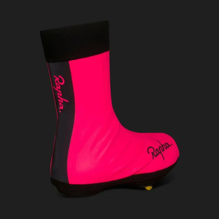 Men Wet Weather Overshoes Rapha Winter Riding Accessories Blackhighvis Pink Rapha Shoes Overshoes and Socks Men Wet Weather Overshoes Rapha Winter Riding Accessories Blackhighvis Pink Rapha Shoes Overshoes and Socks