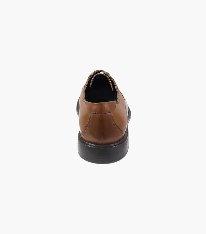 Men Wilder Moc Toe Oxford Cognac Florsheim Dress Shoes