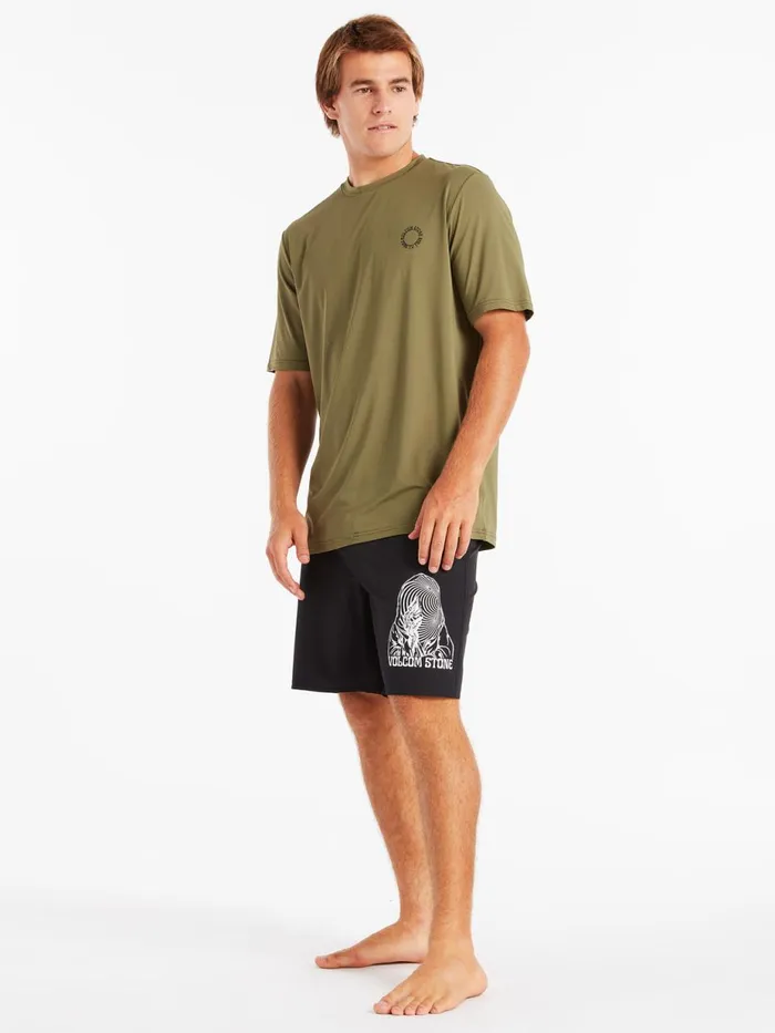 Mens Rashguards Volcom Faulter Short Sleeve UPF 50 Rashguard 8211 Military