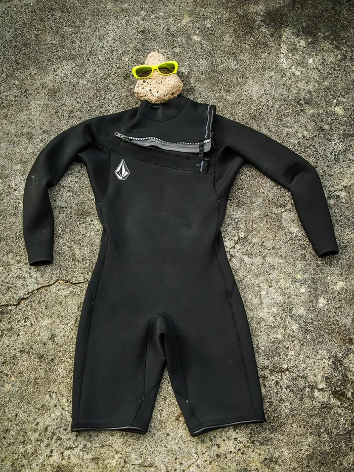 Mens Rashguards Volcom Modulator 2mm Long Arm Chest Zip Wetsuit 8211 Black