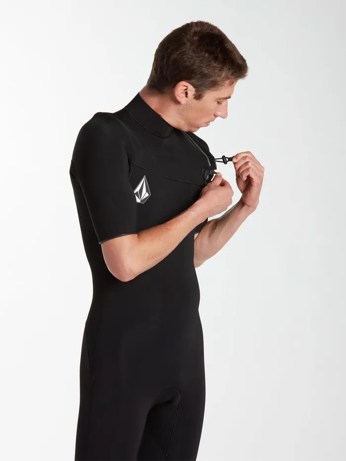 Mens Rashguards Volcom Modulator 2mm Short Arm Chest Zip Wetsuit 8211 Black