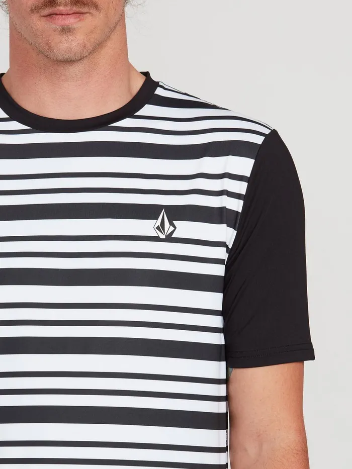 Mens Rashguards Volcom Rhodes Short Sleeve UPF 50 Rasghuard 8211 Black