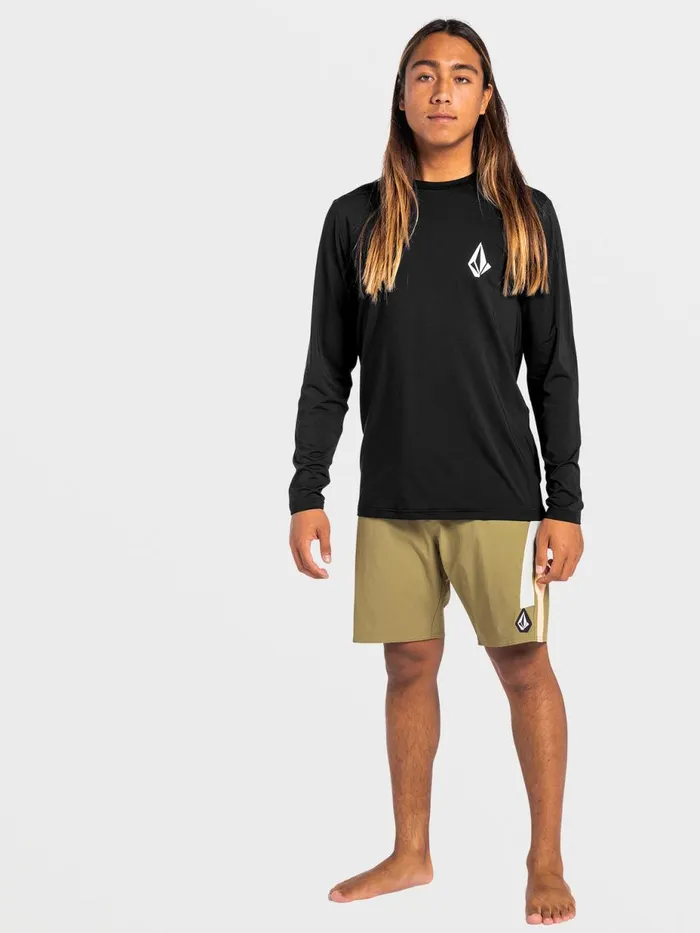 Mens Rashguards Volcom Taunt Long Sleeve UPF 50 Rashguard 8211 Black