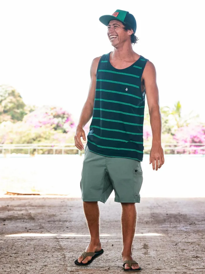 Mens Shorts Volcom Stone Trail Master Shorts 8211 Dark Forest