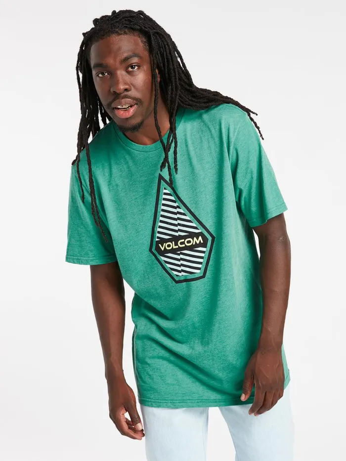 Mens TShirts and Tanks Volcom Interference Short Sleeve Tee 8211 Kelly Heather Mens TShirts and Tanks Volcom Interference Short Sleeve Tee 8211 Kelly Heather