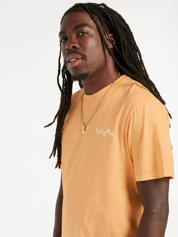 Mens TShirts and Tanks Volcom Staggerly Short Sleeve Tee 8211 Sunfade