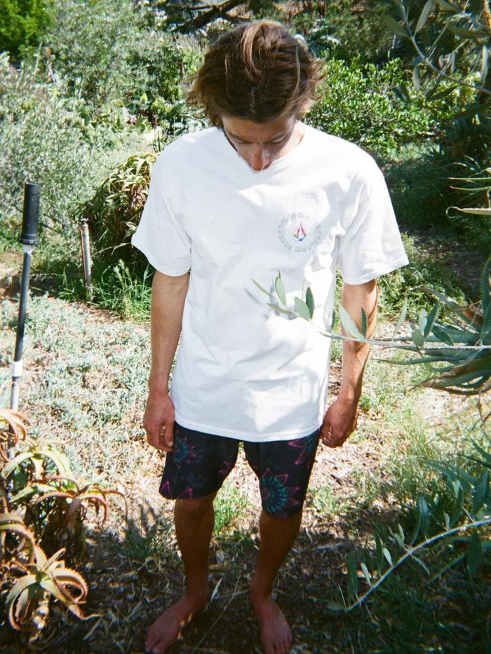Mens TShirts and Tanks Volcom Star Shields Short Sleeve Tee 8211 White