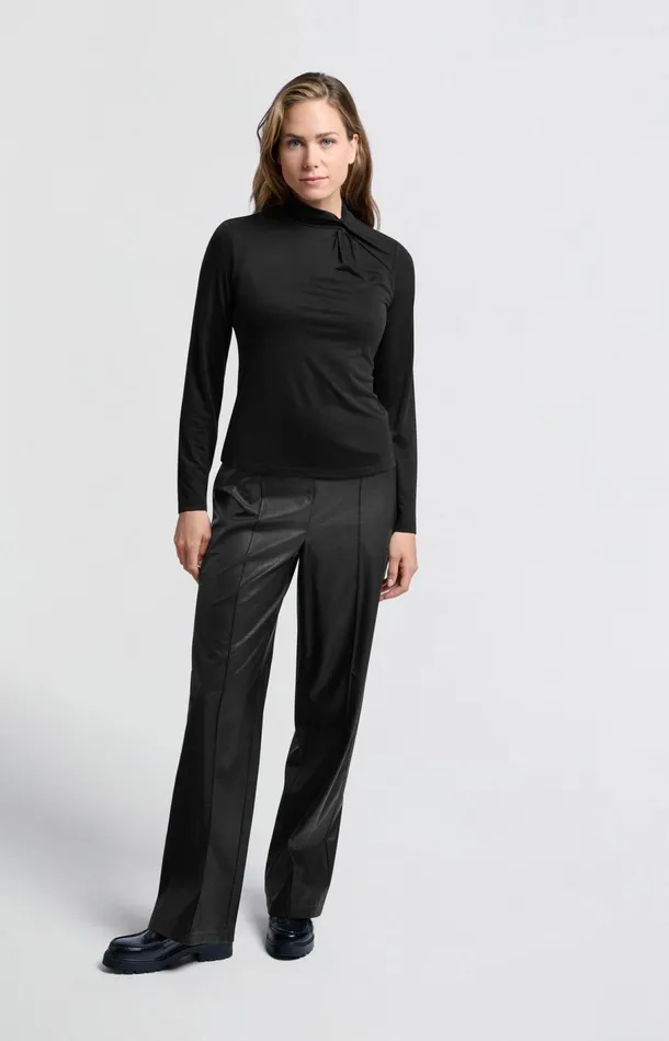 Metallic Faux Leather Pants With Wide Legs And Regular Fit Black Women YAYA Trousers Metallic Faux Leather Pants With Wide Legs And Regular Fit Black Women YAYA Trousers