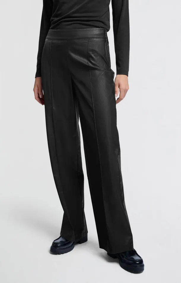 Metallic Faux Leather Pants With Wide Legs And Regular Fit Black Women YAYA Trousers Metallic Faux Leather Pants With Wide Legs And Regular Fit Black Women YAYA Trousers