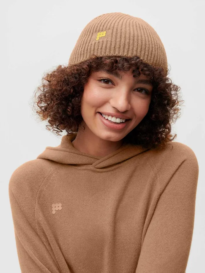 PANGAIA Recycled Cashmere Ribbed Beanie Camel WomenMen Hats and Gloves