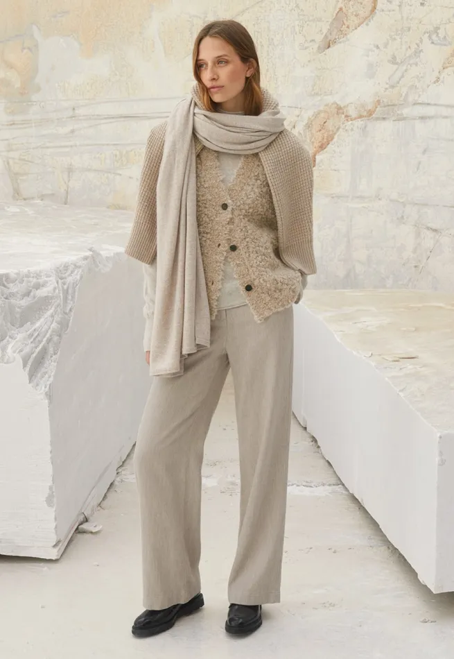Poetry Fashion Cardigans Women Knitted Waistcoat Pale Fawn