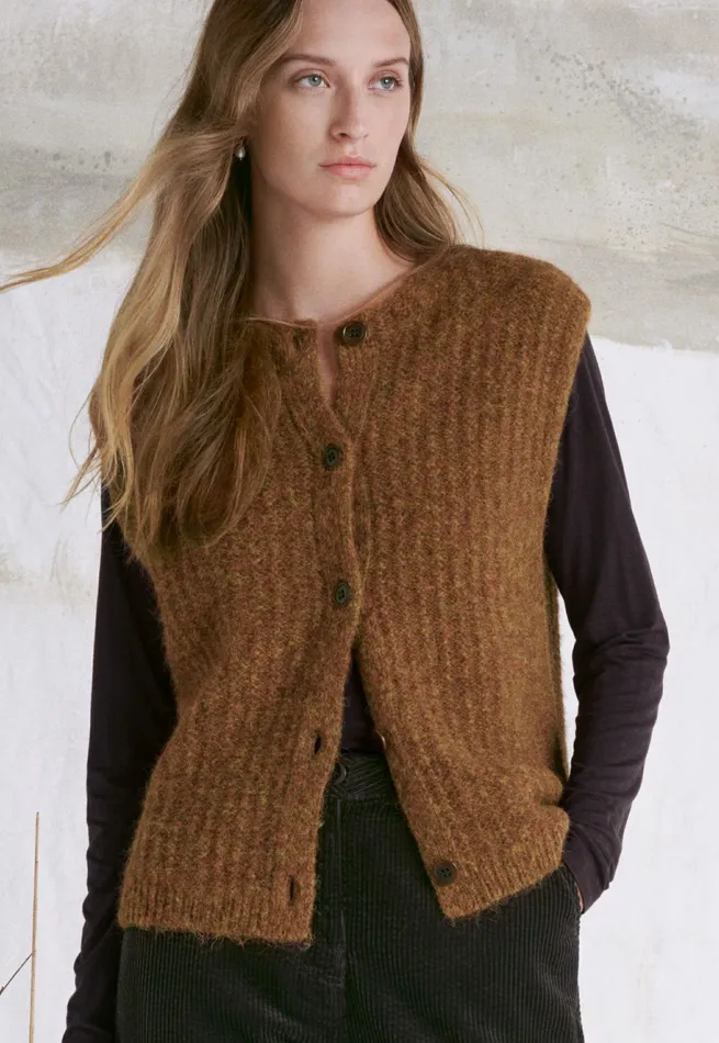 Poetry Fashion Cardigans Women Sleeveless Cardigan Toffee