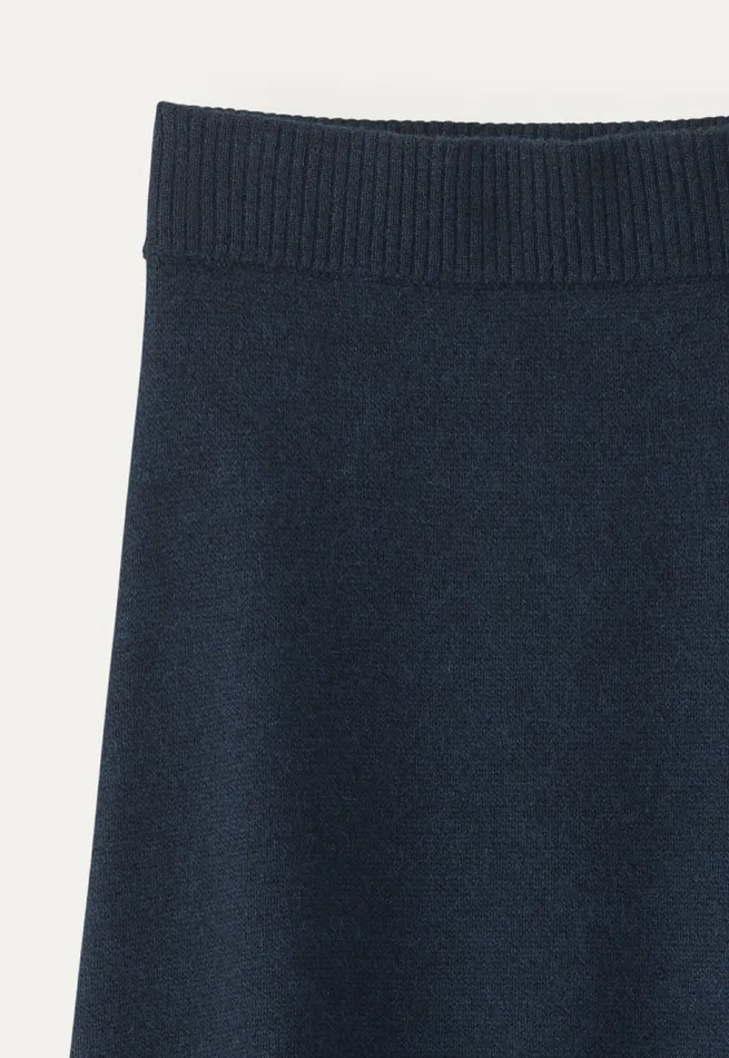 Poetry Fashion Dresses and Skirts Women Knitted Skirt Blue Black