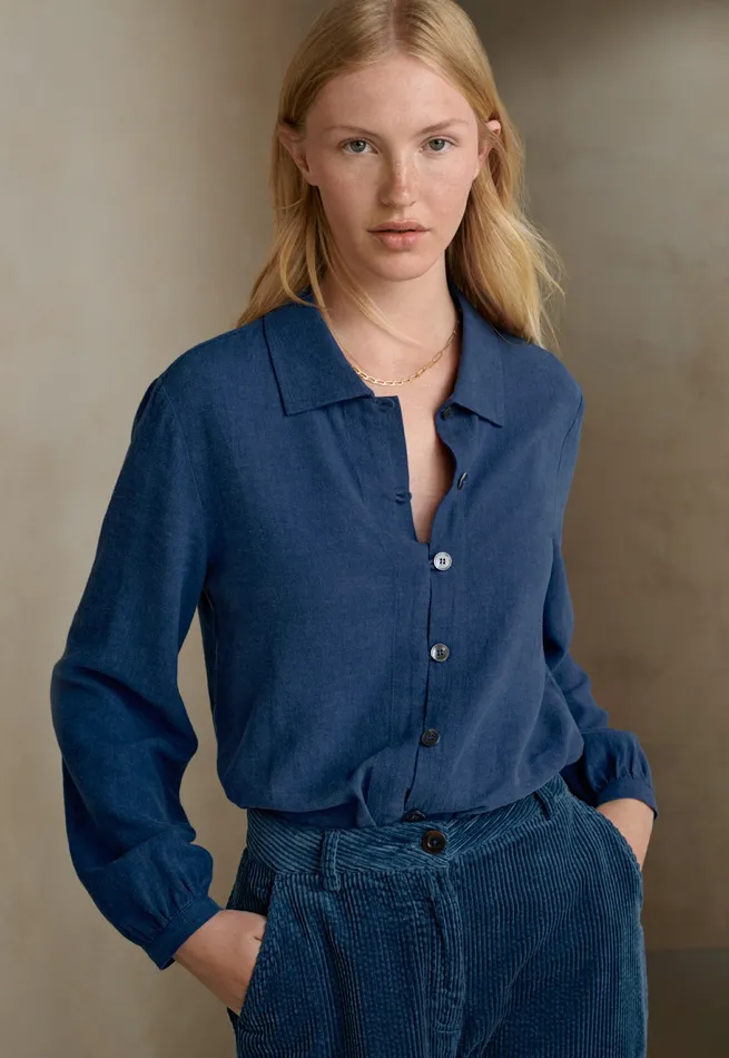 Poetry Fashion Shirts and Tunics Women Collared Blouse Lapis