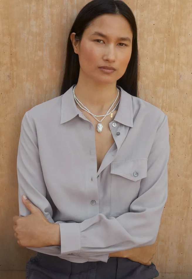 Poetry Fashion Shirts and Tunics Women Patch Pocket Blouse Pale Mink