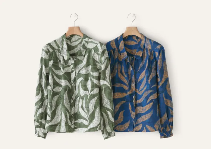 Poetry Fashion Shirts and Tunics Women Printed Blouse Blue Gold