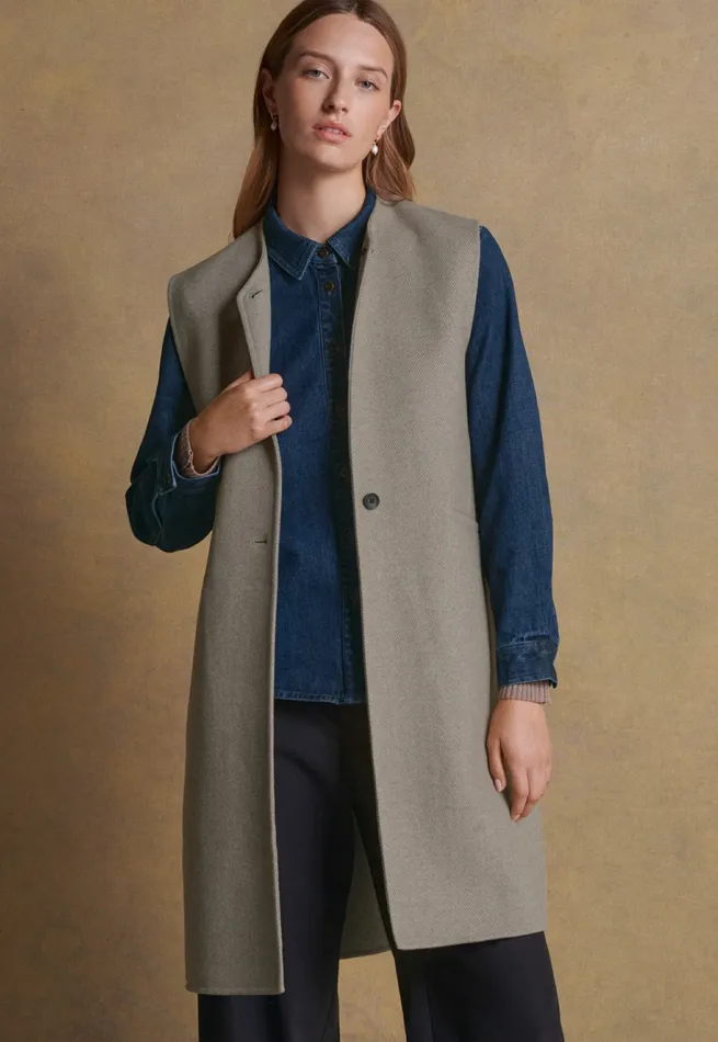 Poetry Fashion Shirts and Tunics Women Sleeveless Coat Soft Taupe
