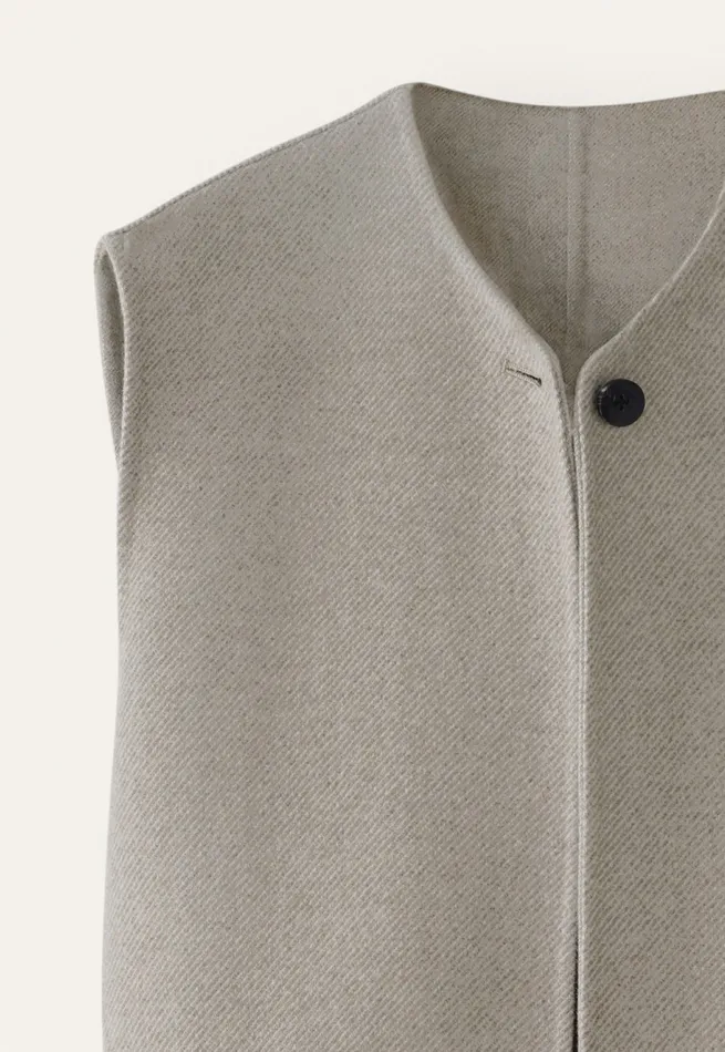 Poetry Fashion Shirts and Tunics Women Sleeveless Coat Soft Taupe