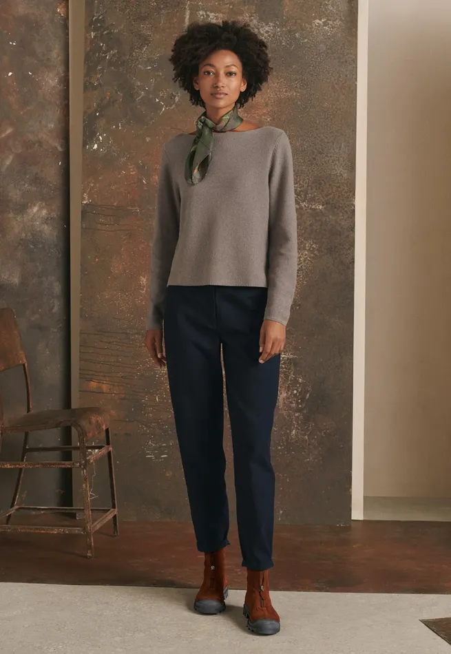 Poetry Fashion Sweaters Women Boatneck Sweater Soft Brown