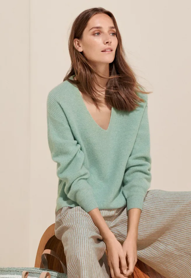 Poetry Fashion Sweaters Women Vneck Sweater Soft Jade
